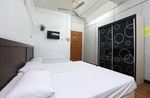 Kubang Kerian Hotel | OYO 89755 D&d Budget Inn