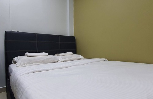 Miri House | OYO 90435 Sena Home Homestay 819