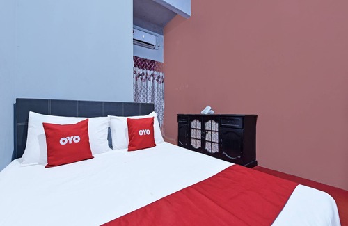 Bachok Hotel | OYO 90664 Rabi Hotel