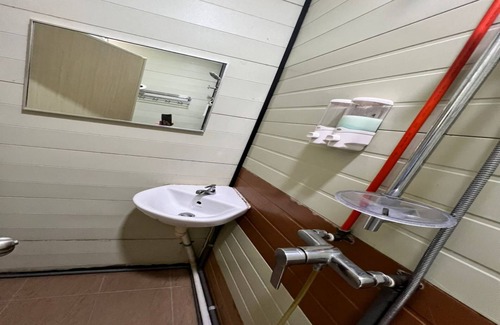 Sungkai Hotel | OYO 91028 Ting Brother Sg Klah Inn