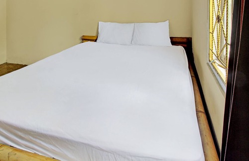 Muncan Hotel | OYO 92197 Zahira Homestay Near Ekas Surf School and Service