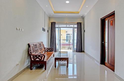 Cilacap Hotel | OYO 92879 Imperial Inn