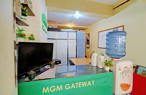 Bandung Hotel | OYO 93352 Apartement Gateway Cicadas By Db Rent
