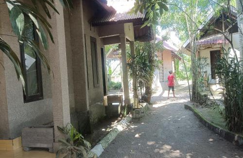 Kecamatan Narmada Hotel | OYO 93766 Bunga Homestay Near Taman Lembah