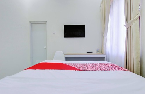 Hargomulyo Hotel | OYO 94019 Hotel Syariah Griya Wisata