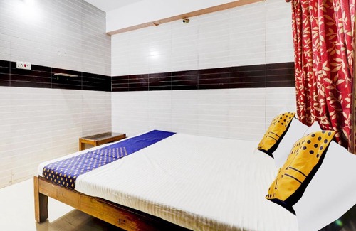 Sagara Hotel | OYO Flagship Anju Residency