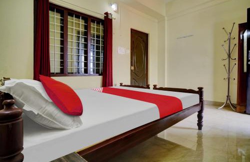 Vagamon Hotel | OYO Flagship Bench Hotel Vagamon