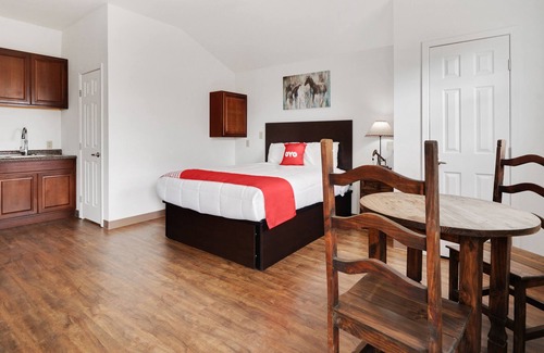 Big Lake Cabin | OYO Hotel Big Lake Hwy 137 TX