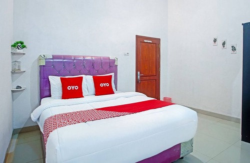 Krui Hotel | OYO Life 90587 Domen Homestay Syariah