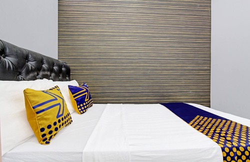 Kudus Hotel | OYO Life 91523 Kenari Guesthouse