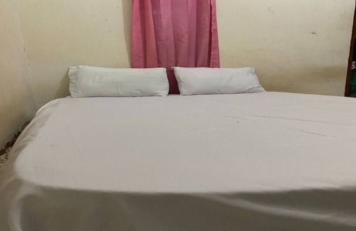 Kecamatan Janapria Hotel | OYO Life 93259 Kos Kurnia