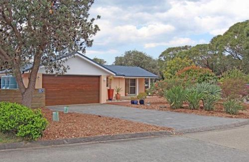 Dunbogan House | Oystercatcher