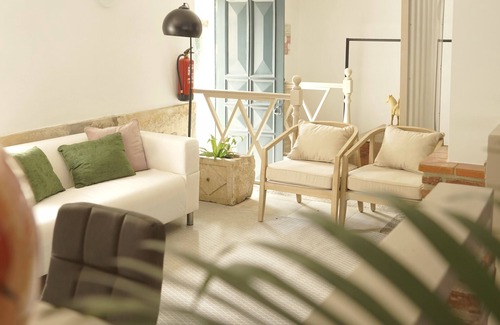 Almeirim House | Pátio das Ribeiras