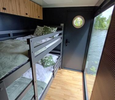 Augustow Boat Rental | Pływający Apartament