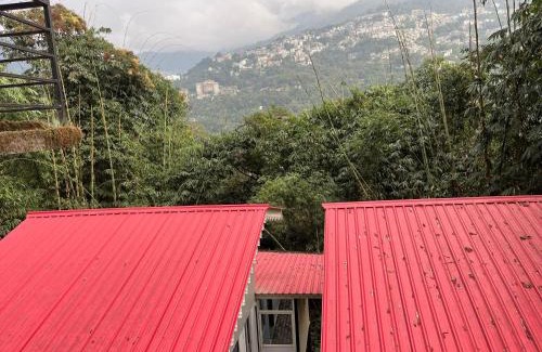 Gangtok Ski Chalet | Paaree Ghar