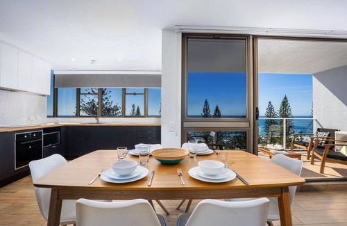 Mooloolaba Hotel | Pacific Beach Resort