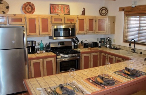 El Prado House | Pacifico, your perfect Taos retreat, with Hot Tub