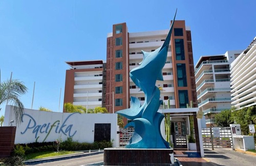 Marina Mazatlan Condo | Pacifika 7011 habitación privada