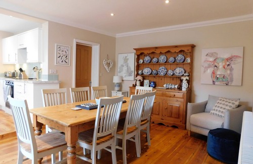 Sheringham House | Paddlestop House - a stunning house, with parking in Sheringham