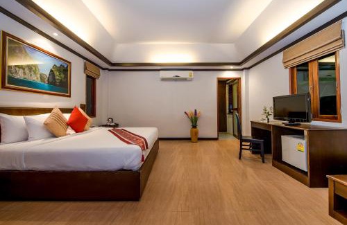Cherngtalay Resort | Pai Tan Villas - SHA Extra Plus