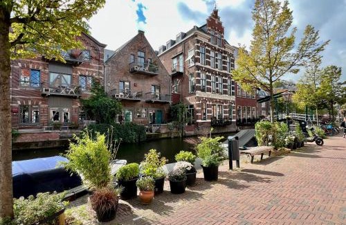 Leiden Apartment | Pakasa