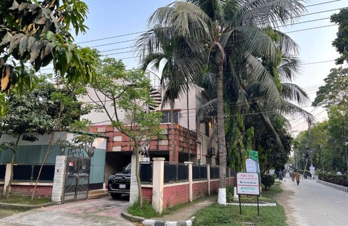 Dhaka Villa | Pakhir basha