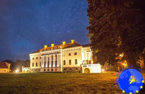 Siauliai County Hotel | Pakruojis Manor's Palace Boutique Hotel