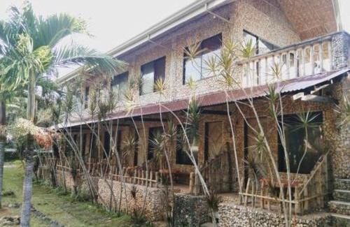 Daanbantayan Resort | Palaboy Skatecamp Native House Beach Resort