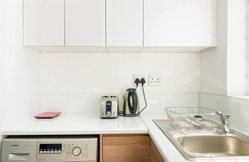 Cape Peninsula Condo | Palace Hill Apartment