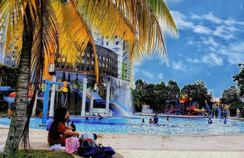 Malacca City Apartment | Palace Top 1 Waterpark Family Resort Melaka Town - Free Tickets with Unlimited Access