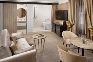 Centro Hotel | Palacio de los Duques Gran Meliá - The Leading Hotels of the World