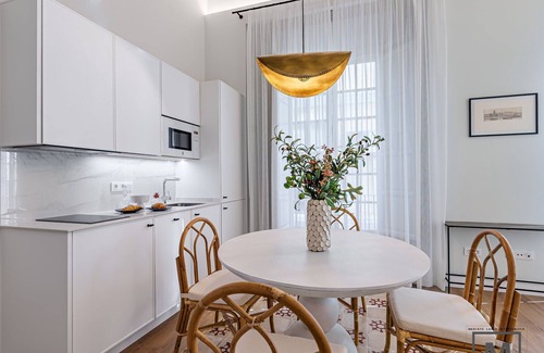 La Goleta Apartment | Palacio Vegafuente 2.2 Terrace