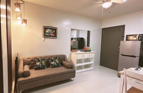 Puerto Princesa City Centre Condo | Palawan 2BR Condominium with FREE Swimming Pool, Gym & Parking - 5Kunzite