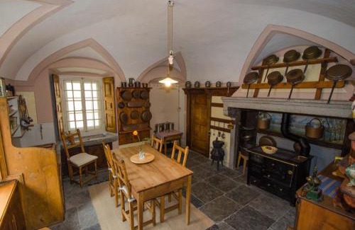 Spruga Hotel | Palazzo Gamboni Swiss Historic Hotel