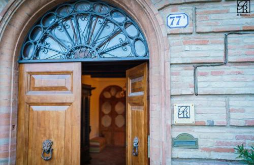Sarnano Apartment | Palazzo Rossi, Historic Boutique Home in Marche