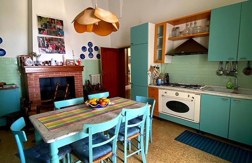 Calimera Apartment | Palazzo Sabella Tommasi white suite
