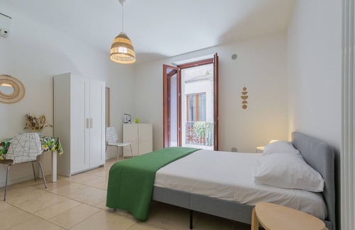 Old Town Bed & Breakfast | Palazzo San Rocco - Green Room by Wonderful Italy