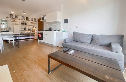 Villa Crespo Apartment | Palermo Queens Where Urban Chic Meets Bohemian Charm 01
