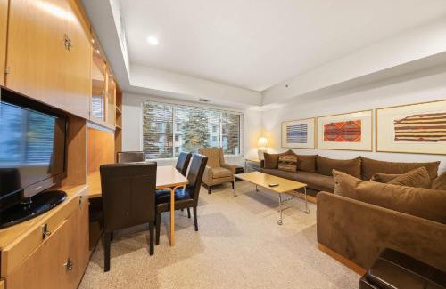 Olympic Valley Apartment | Palisades Tahoe Lodge Rentals Studio #234