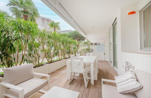 Faro Apartment | Palm Beach T