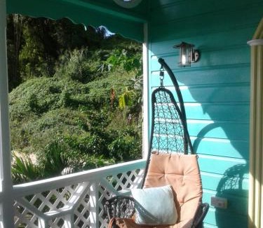 Bois d'Orange Cabin | Palm Cottage