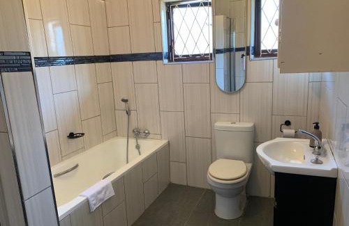South Durban Hotel | Palm Haven on Sarnia