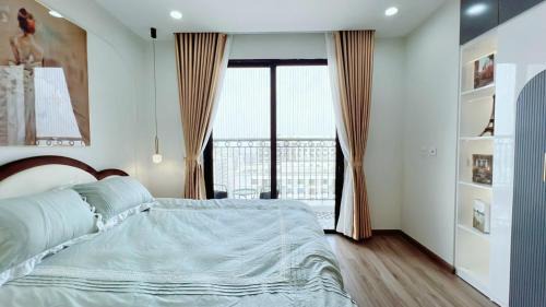 Hoang Mai Apartment | PALM HOUSE in Vinhomes Times City