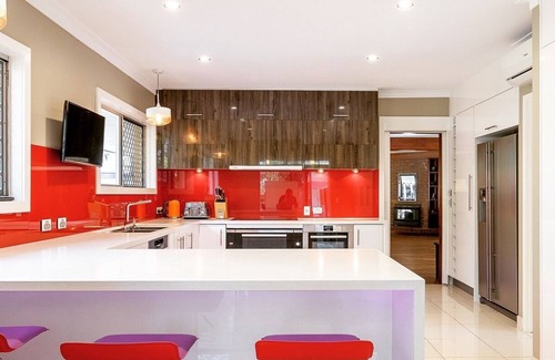 Brisbane House | Palm Springs Resort Style Estate - 9 Bedrooms, 2.5 Acres, Pool, Spa, Games Room