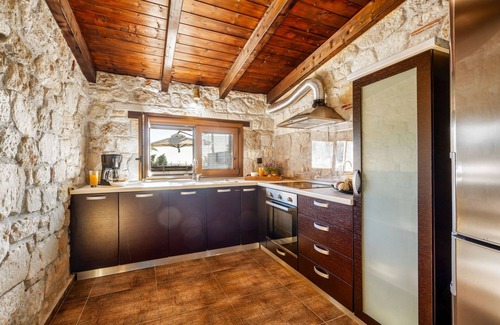 Nea Skioni Villa | Palmrise Luxury Villas - Thea Villa