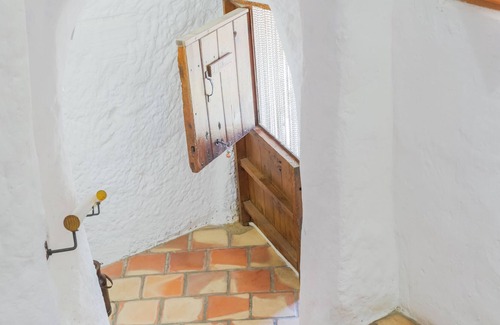 Valtierra Cottage | Palomar Bardeneras Rural Caves 5-7 people