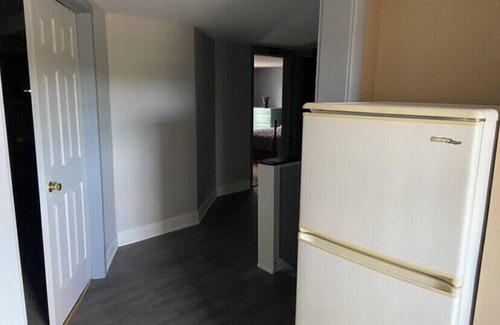 Baldwinsville Apartment | Palomino Upper level Farm House near Village,