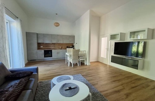 Varel Apartment | "palstek" - Moderne Ferienwohnung in Varel