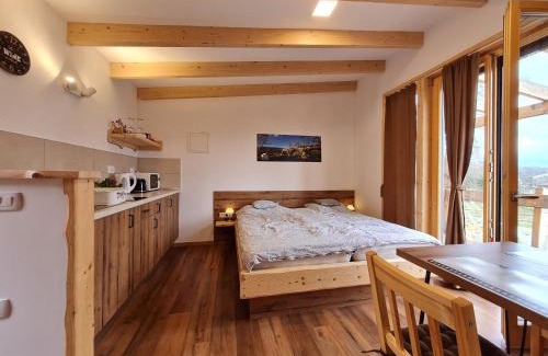 Kamnje Apartment | Panorama glamping Vipavska dolina