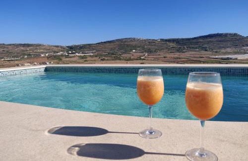 Mgarr Apartment | Panorama Lounge - Romantic Getaway with private pool